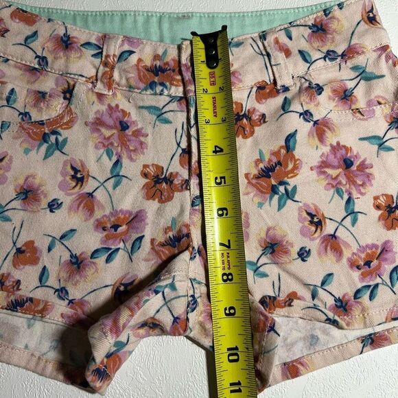 Delia’s kids shorts size 3/4 - Picture 4 of 6